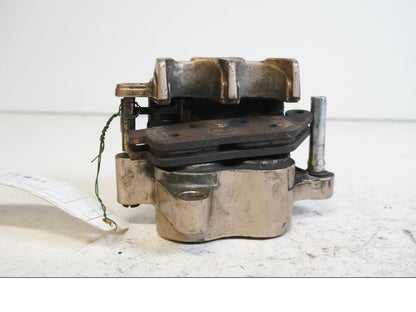 Höger sida på Bromsok från en Honda VFR 750 -1996 motorcykel.