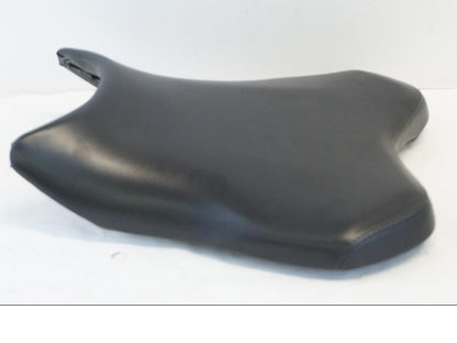 Vänster sida på Sadel från en Yamaha YZF R6 -2006 motorcykel.