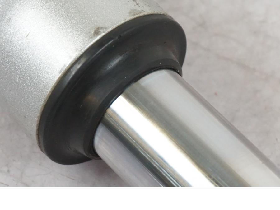 Extrabild6 på Gaffelben från en Honda ANF 125 -2008 motorcykel.