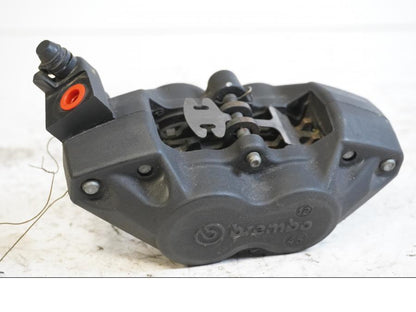 Baksidan på Bromsok från en BMW R 1200 RT -2013 motorcykel.