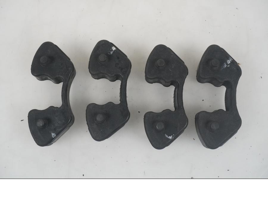 Framsidan på Ryckutjämnare från en Kawasaki ZX-6R -2002 motorcykel.