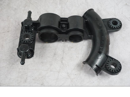 Höger sida på Mapsensor från en Ducati Multistrada V4 -2024 motorcykel.