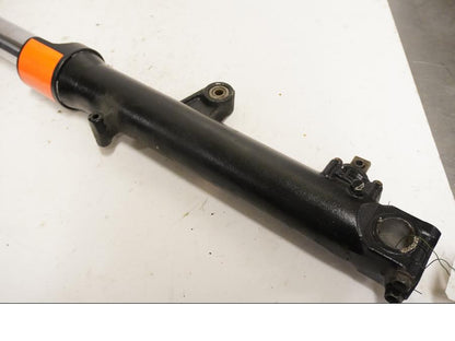 Baksidan på Gaffelben från en Honda ST 1100 -1998 motorcykel.