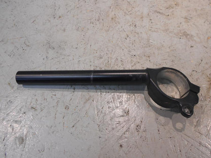 Framsidan på Styre från en Kawasaki ZX-10R -2008 motorcykel.