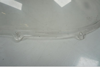 Baksidan på Vindruta från en Aprilia RS 250 -1998 motorcykel.