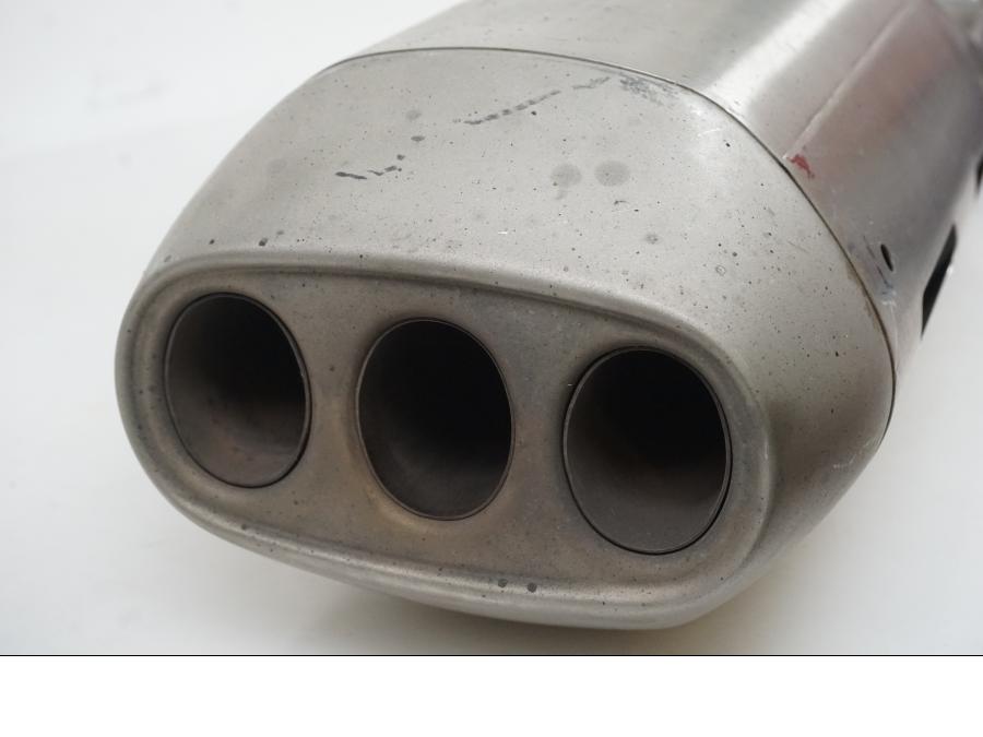 Extrabild5 på Ljuddämpare från en BMW K 1600 -2013 motorcykel.