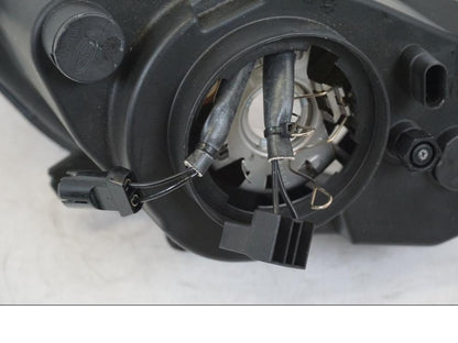 Snett uppifrån på Strålkastare från en BMW S 1000 XR -2014 motorcykel.