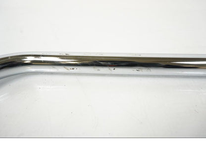 Snett nerifrån på Väskbågar från en H-D Electra Glide Ultra Classic (FLHTCU) -2010 motorcykel.