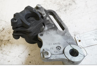 Höger sida på Bromsok från en BMW F 800 R -2010 motorcykel.