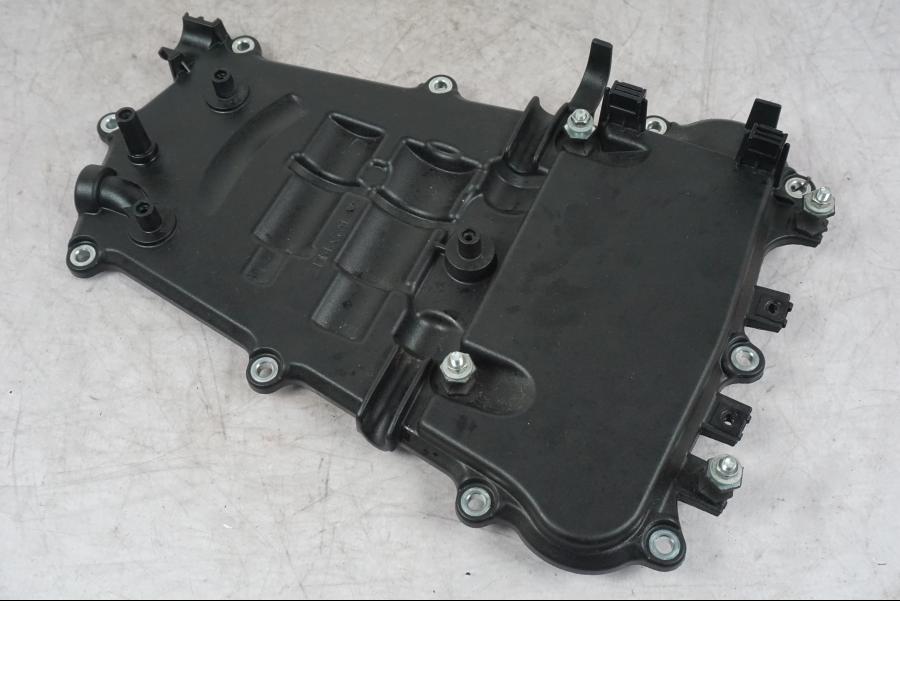 Höger sida på Luftburk från en Ducati Multistrada V4 -2024 motorcykel.