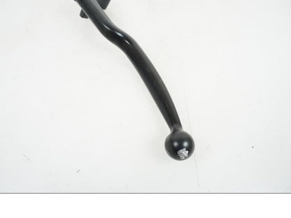 Baksidan på Kopplingsgrepp från en Yamaha MT-09 -2022 motorcykel.