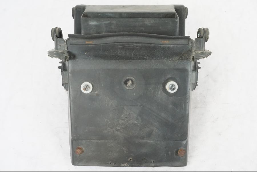 Framsidan på Skylthållare från en Honda CBR 1000 F -1989 motorcykel.