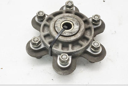 Framsidan på Drevfäste från en Ducati Monster 600 -2001 motorcykel.