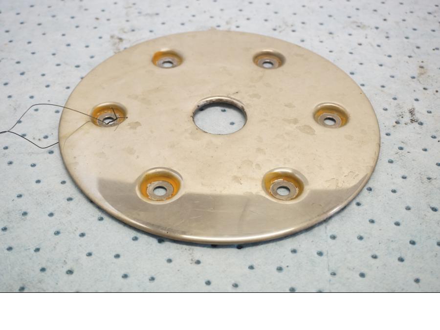 Framsidan på Bromsskivedekor från en Yamaha XV 1600 -1999 motorcykel.