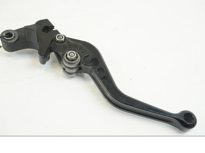 Höger sida på Kopplingsgrepp från en Yamaha YZF 1000 R1 -2004 motorcykel.