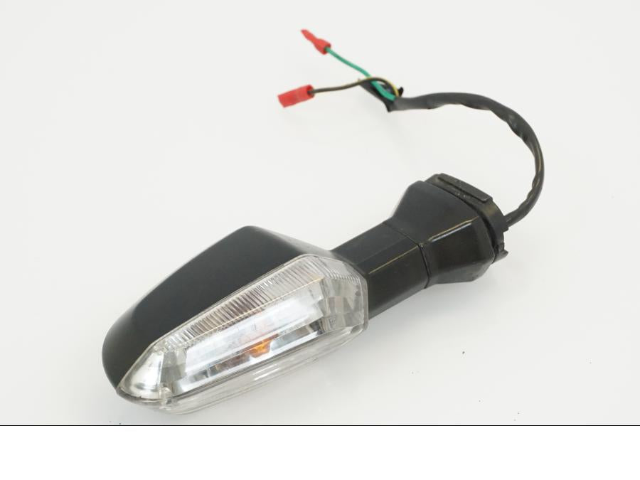 Framsidan på Blinkers från en Kawasaki ER-6N -2009 motorcykel.