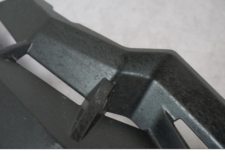 Extrabild1 på Magkåpa från en Kawasaki Z 900 -2019 motorcykel.