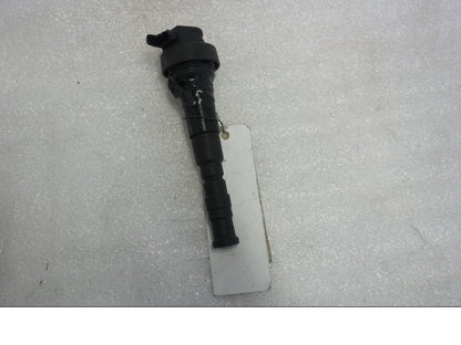 Framsidan på Tändspole från en BMW K 1300 R -2011 motorcykel.