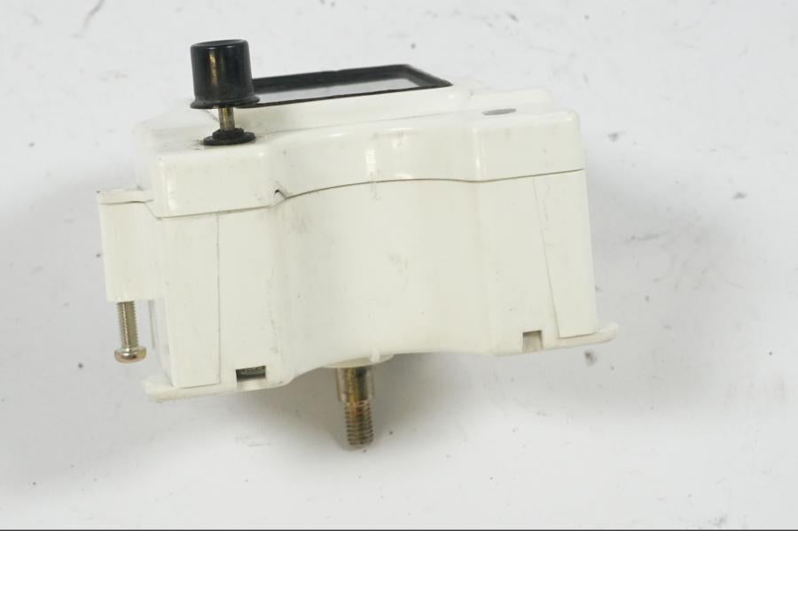 Baksidan på Tripmätare från en Honda CB 650 -1982 motorcykel.