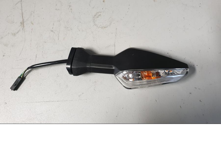 Baksidan på Blinkers från en Kawasaki Z 900 -2017 motorcykel.