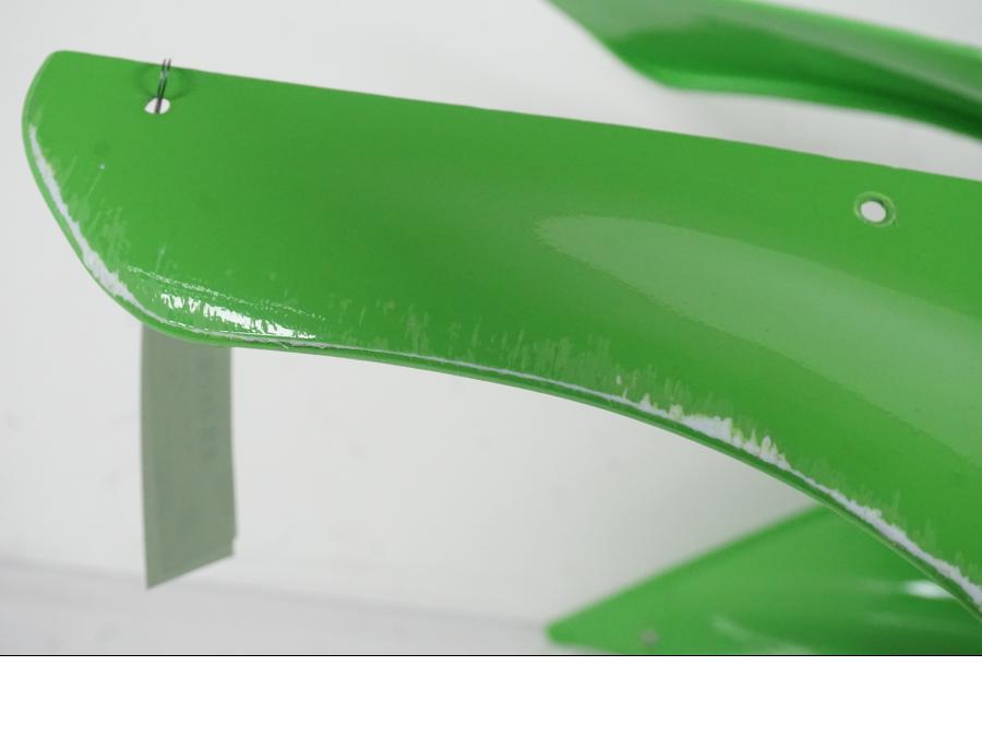 Snett uppifrån på Toppkåpa från en Kawasaki ZX-6R -2005 motorcykel.