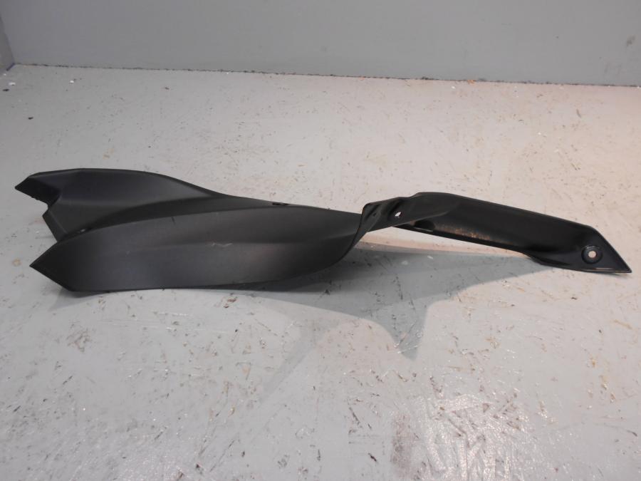 Baksidan på Toppkåpsinsida från en Kawasaki Ninja H2 -2018 motorcykel.