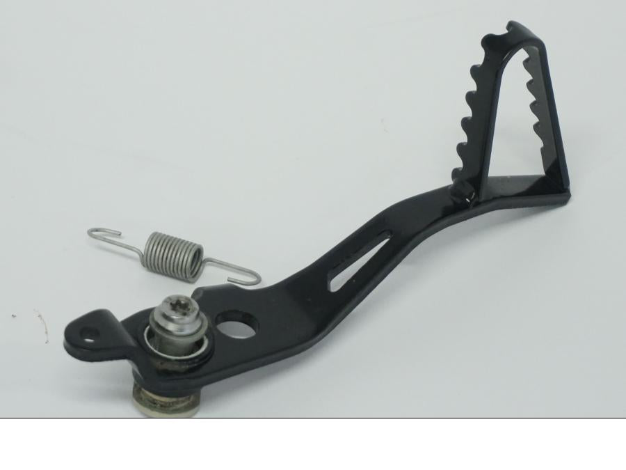 Baksidan på Bromspedal från en BMW R 1250 GS -2022 motorcykel.