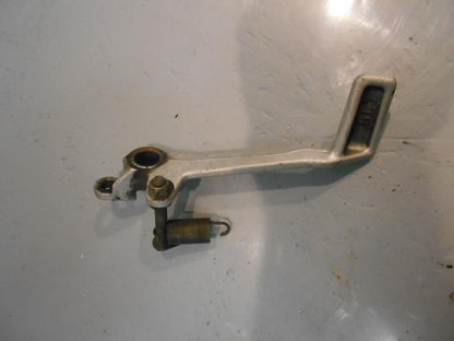 Baksidan på Bromspedal från en Yamaha FZS 1000 -2002 motorcykel.