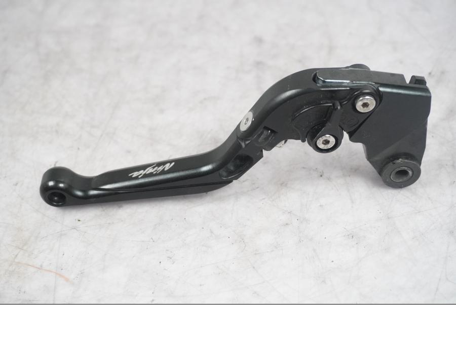 Vänster sida på Kopplingsgrepp från en Kawasaki ZX-10R -2008 motorcykel.