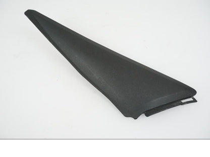 Vänster sida på Sadelplast från en Honda CBR 1000 RR -2010 motorcykel.