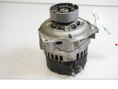 Framsidan på Generator från en BMW K 1200 LT -2004 motorcykel.