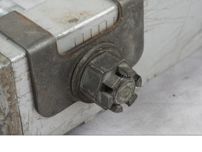 Snett nerifrån på Sving från en Kawasaki KL 650A -1987 motorcykel.