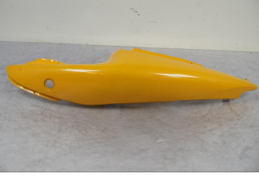 Höger sida på Bakvinge från en Suzuki SV 650 -1999 motorcykel.