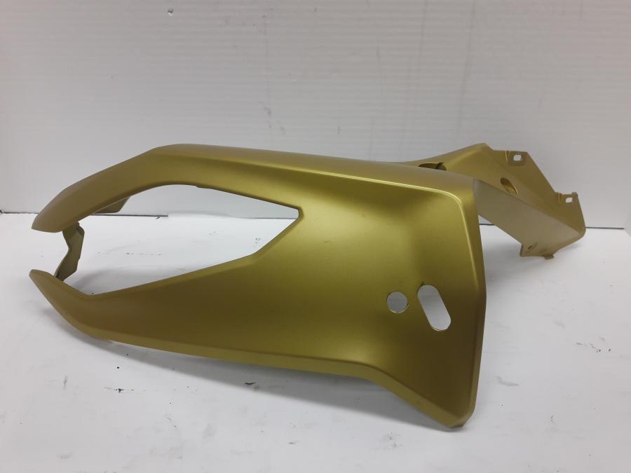 Höger sida på Toppkåpa från en BMW R 1250 RS -2020 motorcykel.