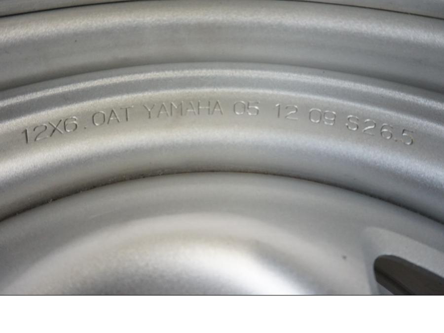 Snett uppifrån på Fälg från en Yamaha YFM 700 -2018 ATV.