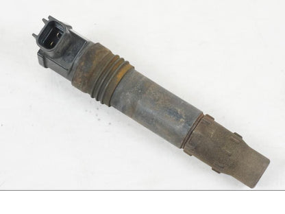 Framsidan på Tändspole från en Kawasaki ER-6F -2010 motorcykel.