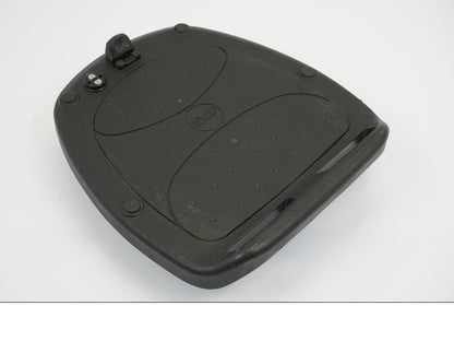 Framsidan på Topboxfäste från en Triumph Sprint ST -2004 motorcykel.