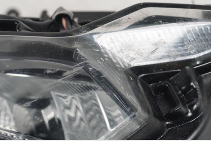 Baksidan på Strålkastare från en Honda CB 650 F Hornet -2017 motorcykel.