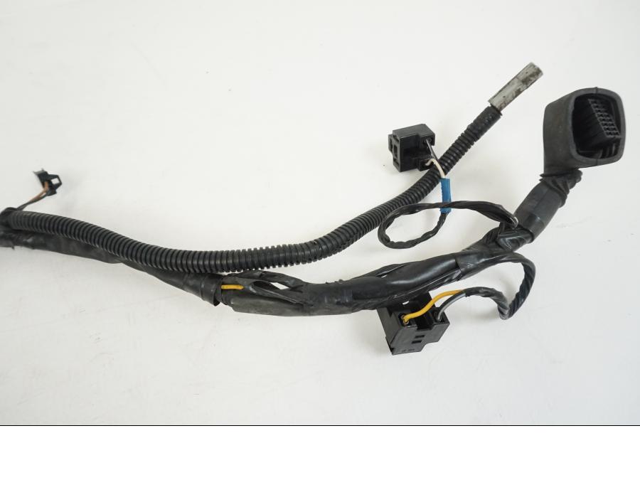 Vänster sida på Kabelstam från en Suzuki GSX-R 750 -2001 motorcykel.