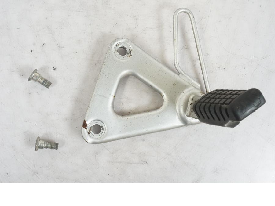 Framsidan på Fotpinne från en Kawasaki KL 650A -1987 motorcykel.