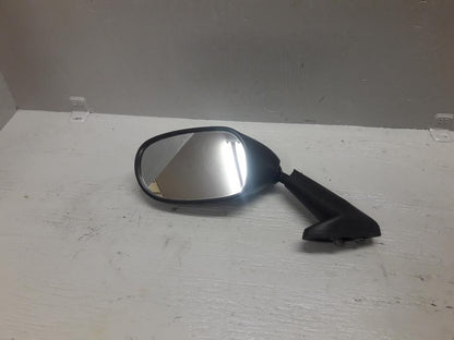 Framsidan på Backspegel från en Yamaha YZF 1000 R1 -1998 motorcykel.