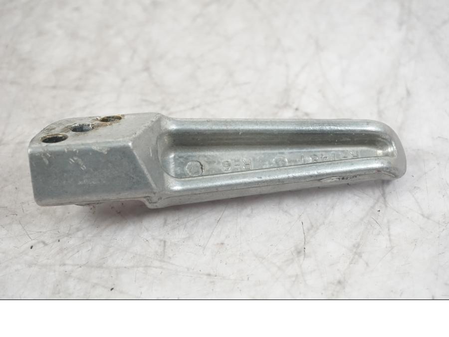 Snett uppifrån på Fotpinne från en Kawasaki ZX-6R -2006 motorcykel.