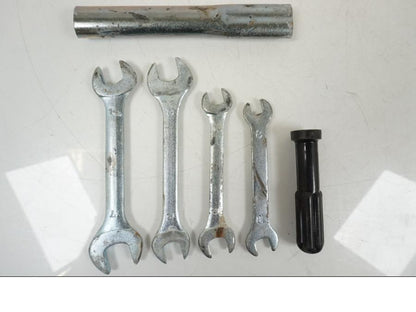 Vänster sida på Verktyg från en Yamaha YZF 1000 R1 -2007 motorcykel.