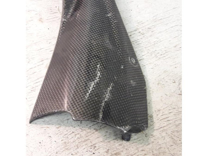 Baksidan på Sidkåpa från en Yamaha YZF R6 -2006 motorcykel.