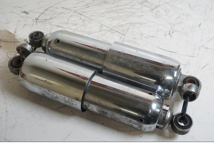 Framsidan på Stötdämpare från en Yamaha XV 1100 -1996 motorcykel.