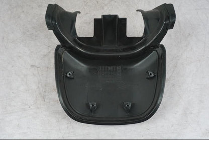 Vänster sida på Bensintankskåpa från en Ducati Multistrada V4 -2024 motorcykel.