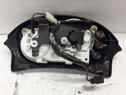 Baksidan på Instrumentpanel från en Kawasaki KLE 500 -2001 motorcykel.