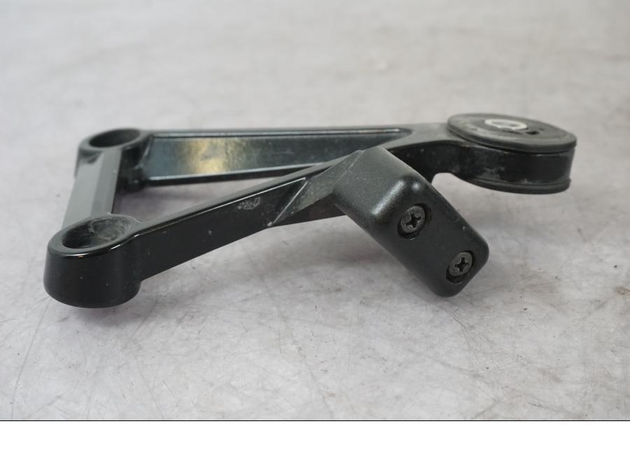 Snett uppifrån på Ljuddämparfäste från en BMW K 1600 GTL -2015 motorcykel.