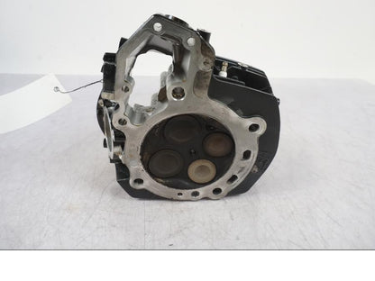 Höger sida på Topplock från en BMW R 1200 GS -2010 motorcykel.