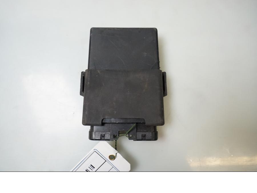 Baksidan på CDI / ECU från en Honda CBR 1000 F -1993 motorcykel.